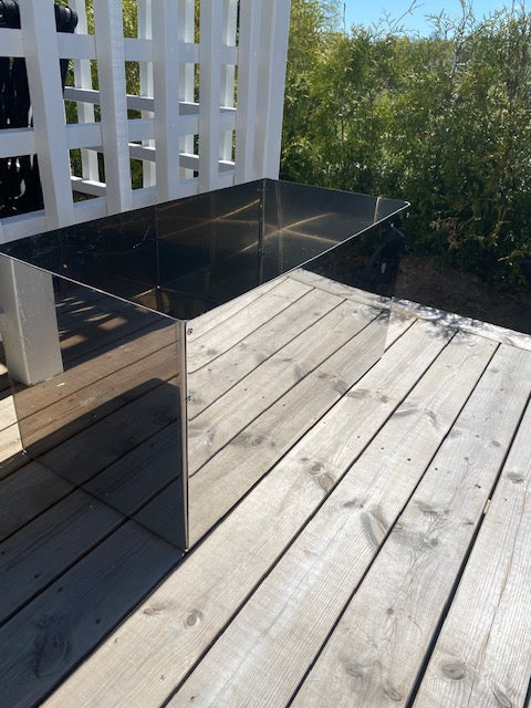 Blomlåda i rostfri plåt