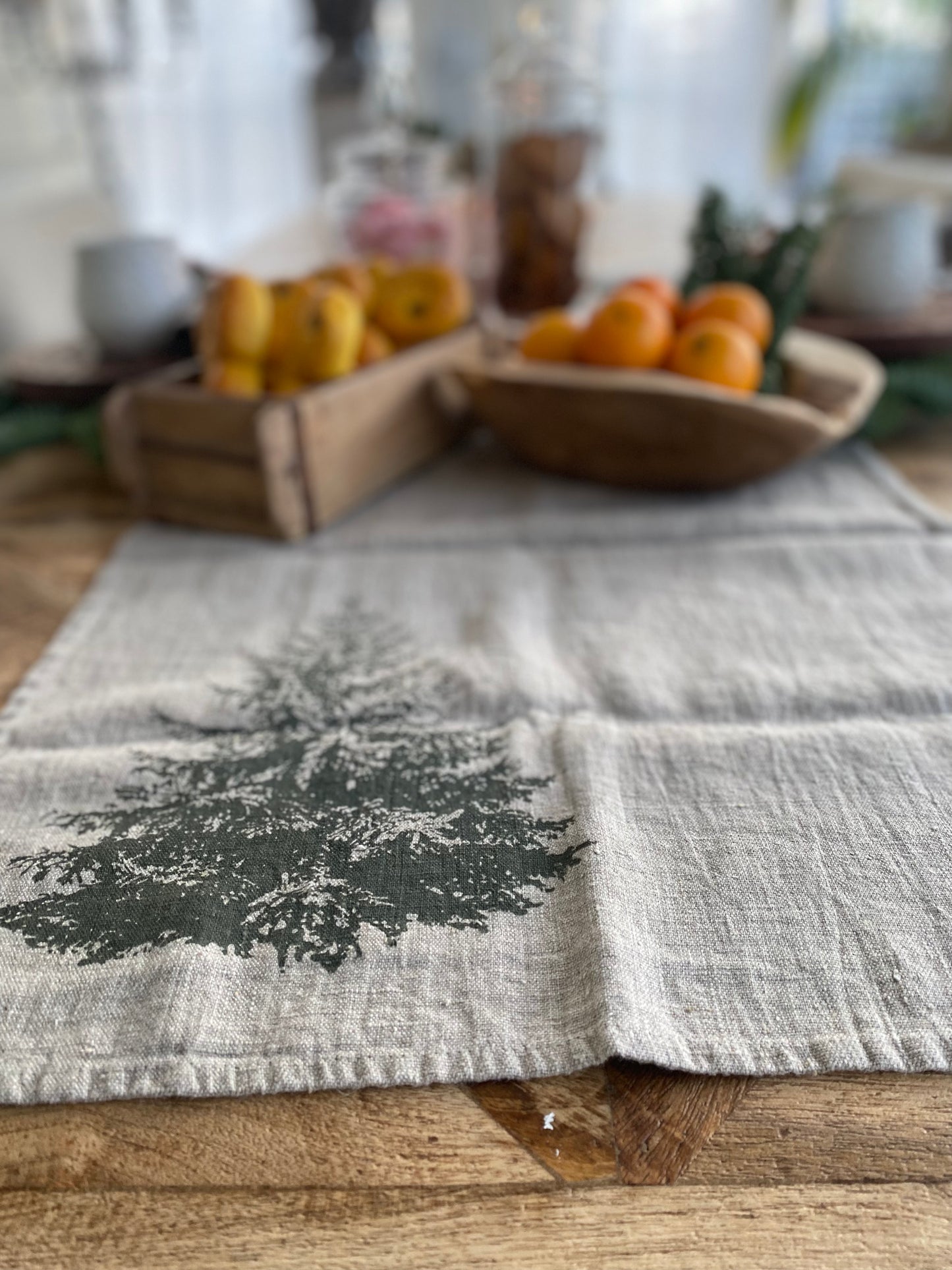 Jullöpare med grantryck