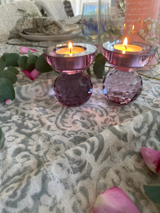Ljuslykta för värmeljus i rosa glas