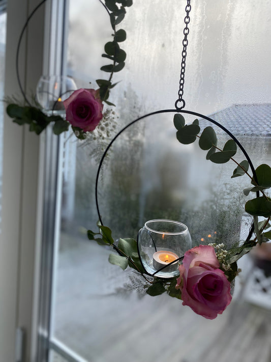 Hängande metallring ljusstake eller vas, svart ring Bell