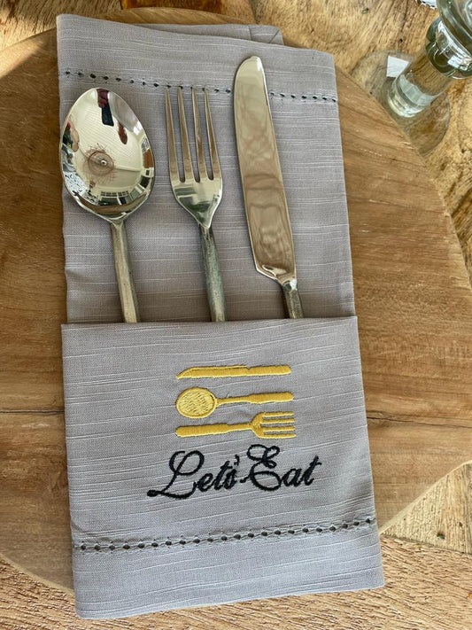 Servett i bomull, grå med broderad text Lets Eat, 2-pack