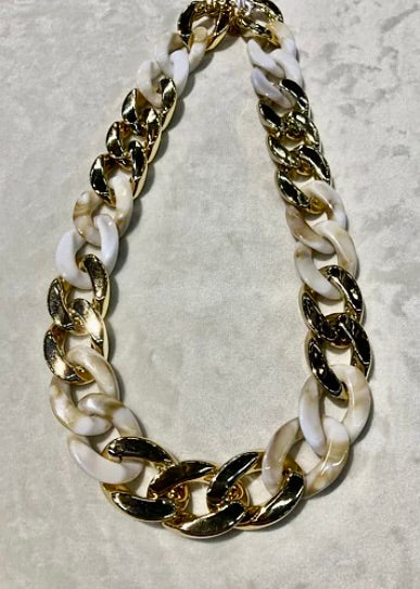 Halsband kedja marmor/beige/guld