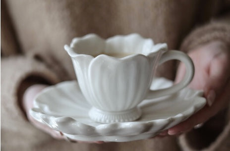 Blomstra mugg, vit, andrahandssoretring