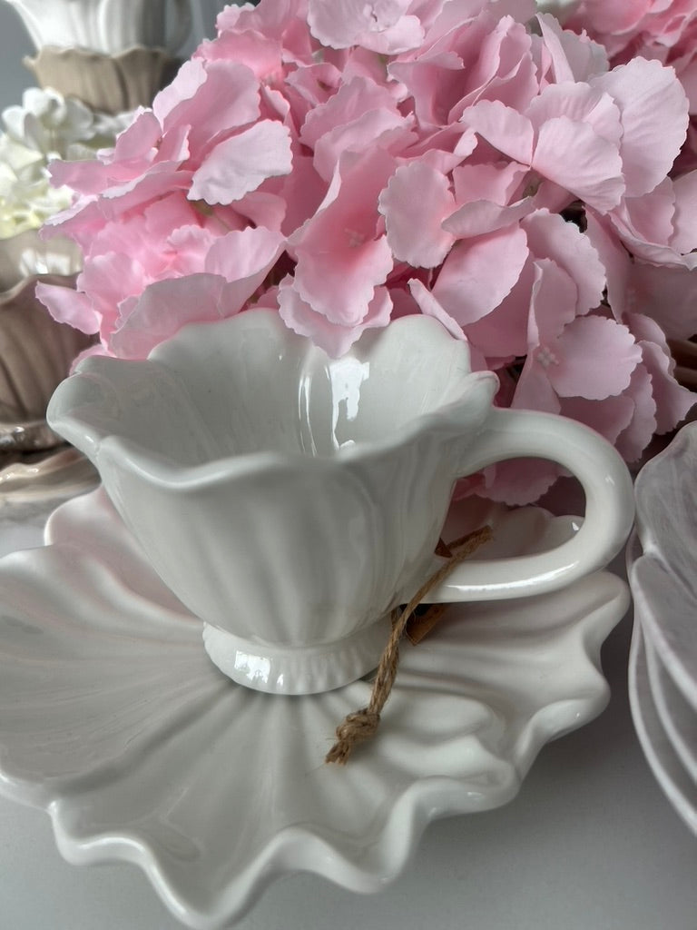 Blomstra mugg, vit, andrahandssoretring