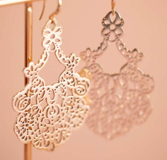 Örhänge Casablanca guldfärgat