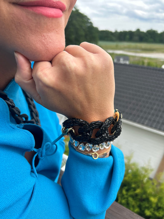 Armband svart matt kedja