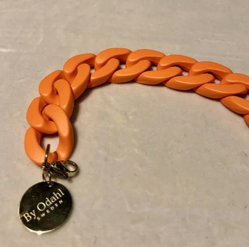 Armband kedja i starkt orange