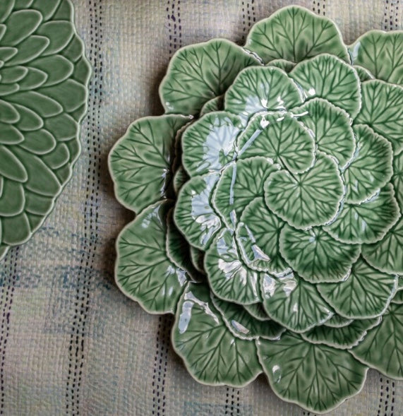 Assiett lövblad, grön 22cm